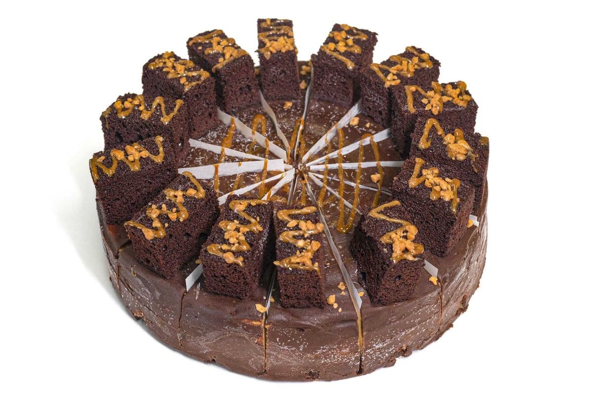 Caramel Brownie Wholecake