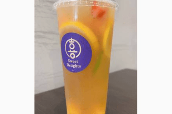 B7. Super Fruit Tea 喜糖炫彩水果茶