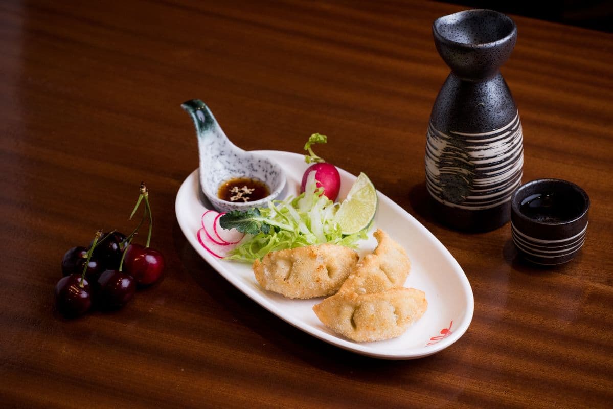 Golden Dumplings - Vegetarian (6 pcs) (A917)