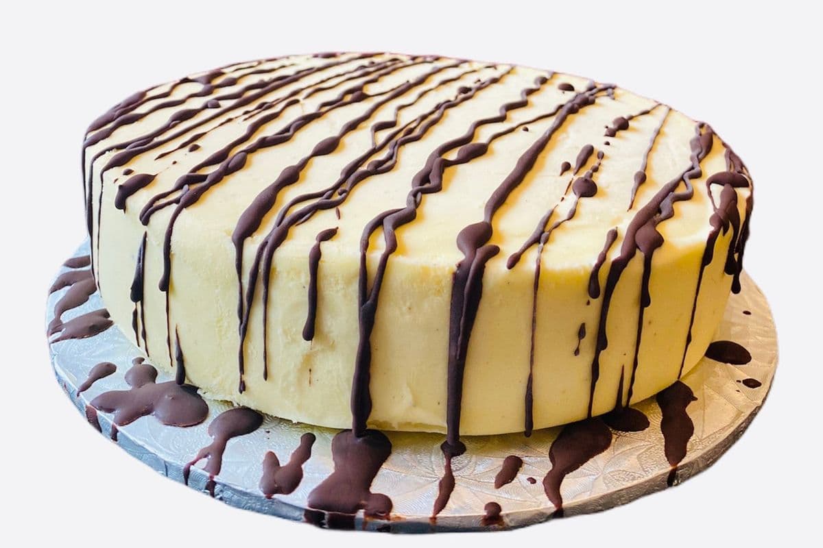 Vanilla Bean Gelato Cake