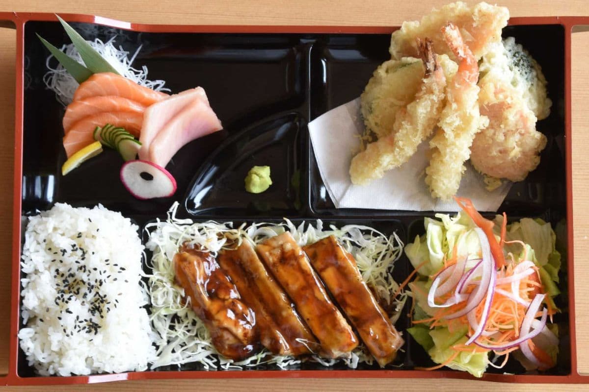 B-1 Sashimi Bento Box