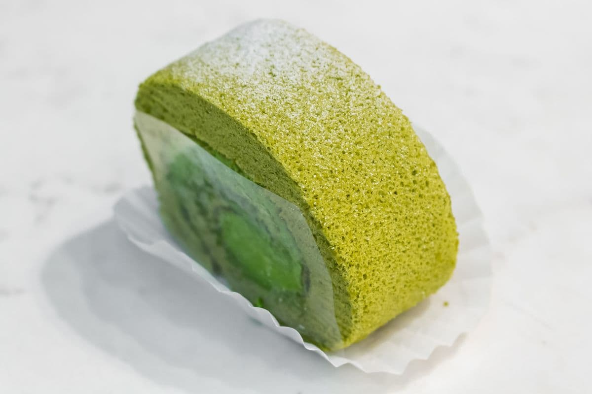Matcha Roll Cake