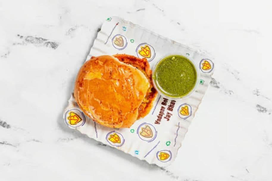 Special Vada Pav in Butter