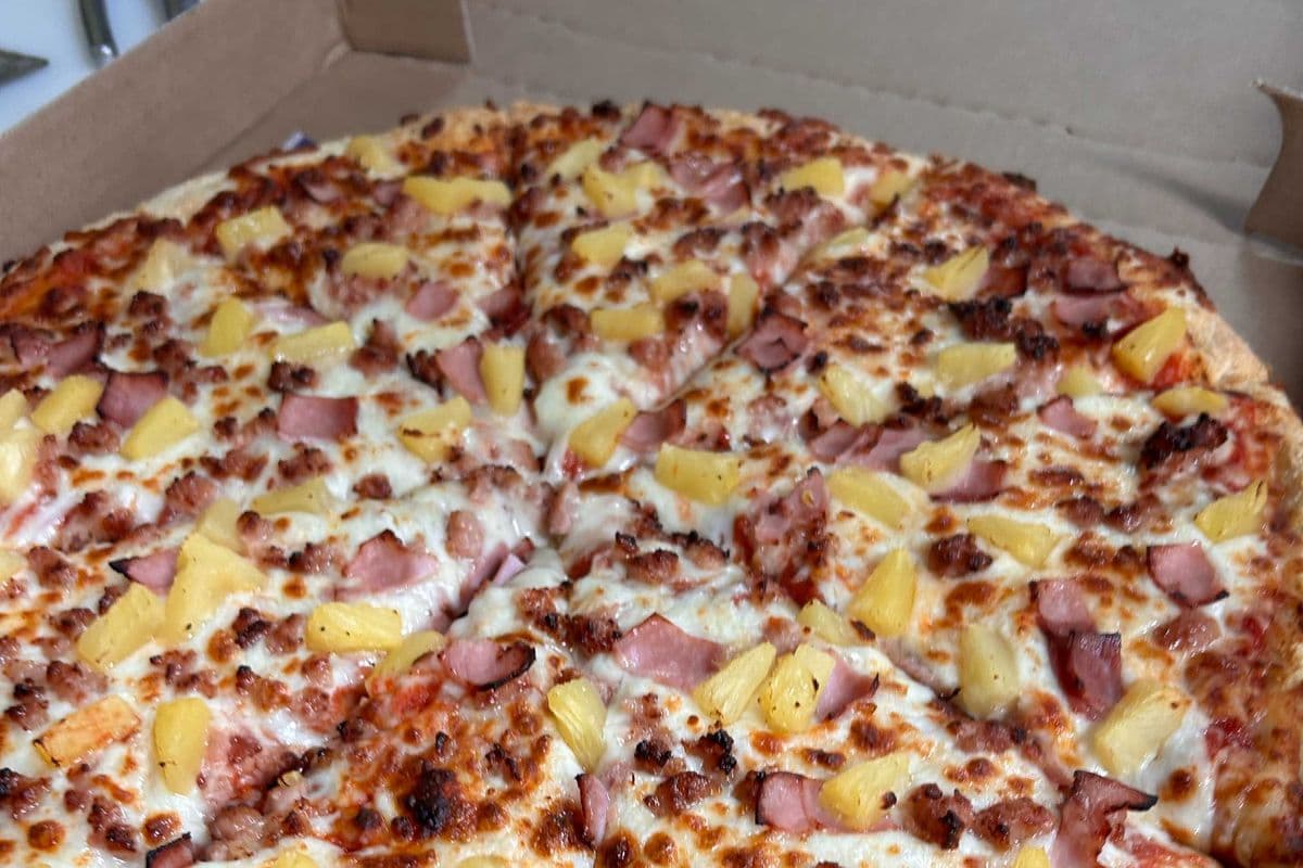 Hawaiian Pizza (Medium)