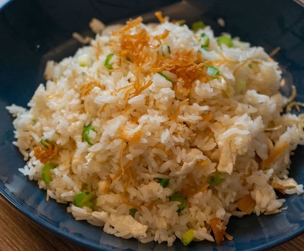 Dried Scallops with Egg White Fried Rice / 瑤柱蛋白炒飯