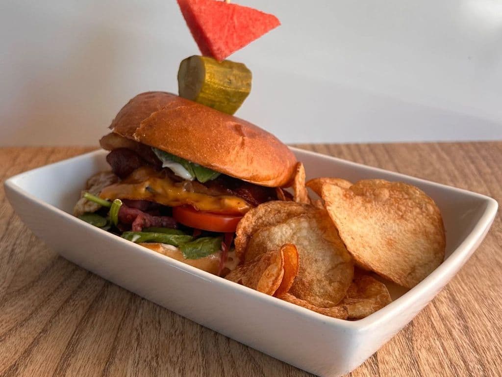Bacon Avocado Crisp Sandwich - OO