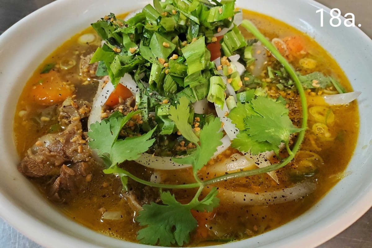 18a. French Style Beef Stew with Rice Noodles