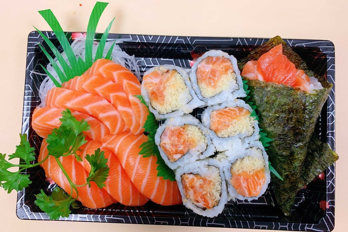 G09. Salmon Lover Set
