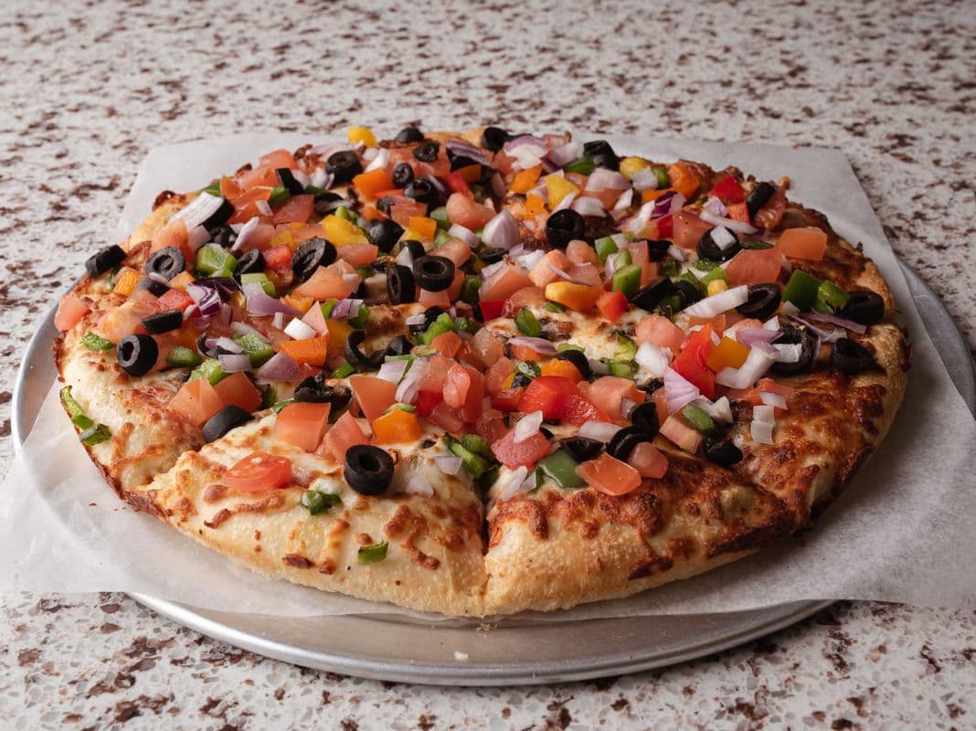 Large Veggie Pizza (14")