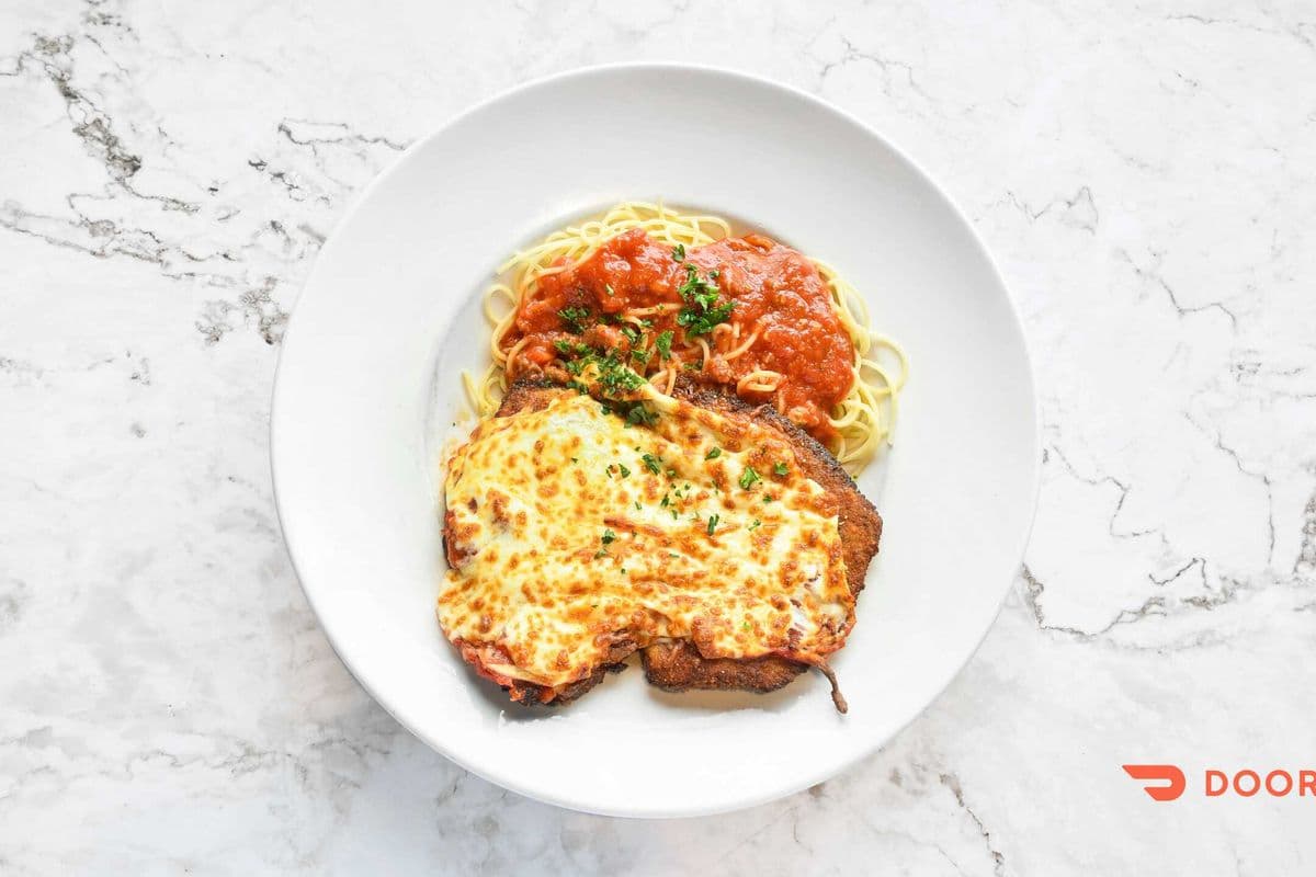 Poulet parmigiana chaud (pour 2) / Hot Chicken Parmigiana (For 2)
