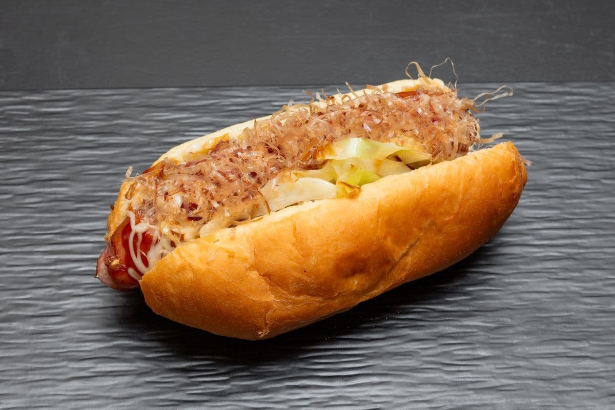 Kurobuta Okonomi Special Hot Dog