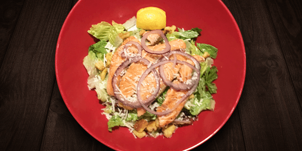 Salade césar au saumon fumé / Caesar Salad with Smoked Salmon