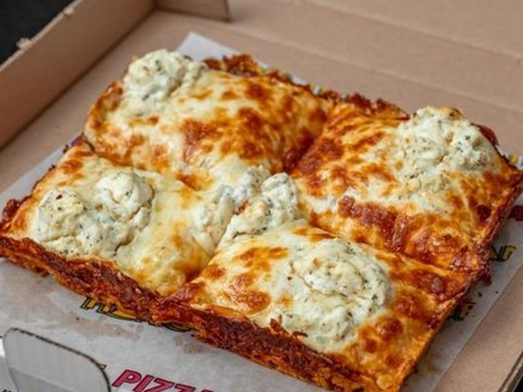 Pizza Carre Etrangers Parfait Ricotta et Miel