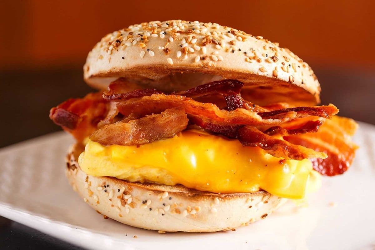 Bacon & Cheese Muffin Sandwich