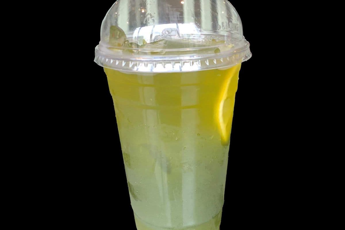 D17. Green lemon tea
