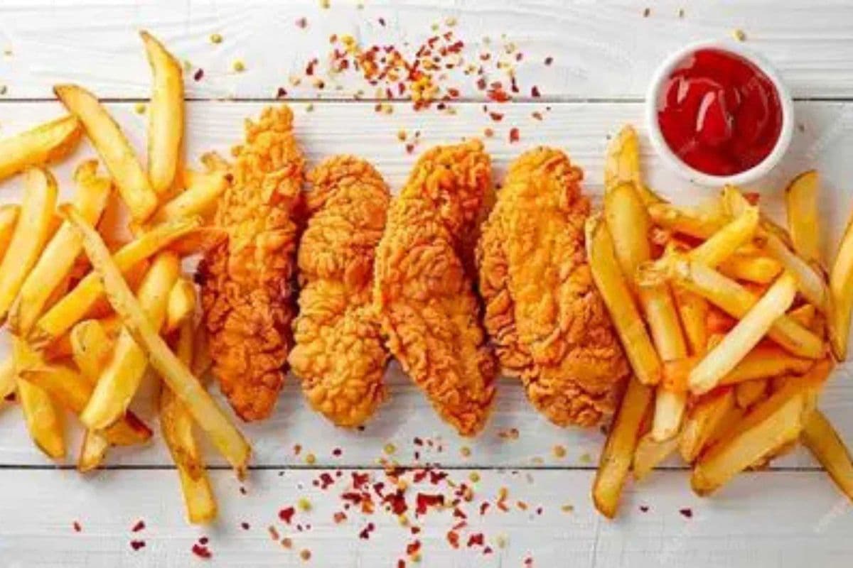 CHICKEN STRIPS (5 PCS) & FRIES