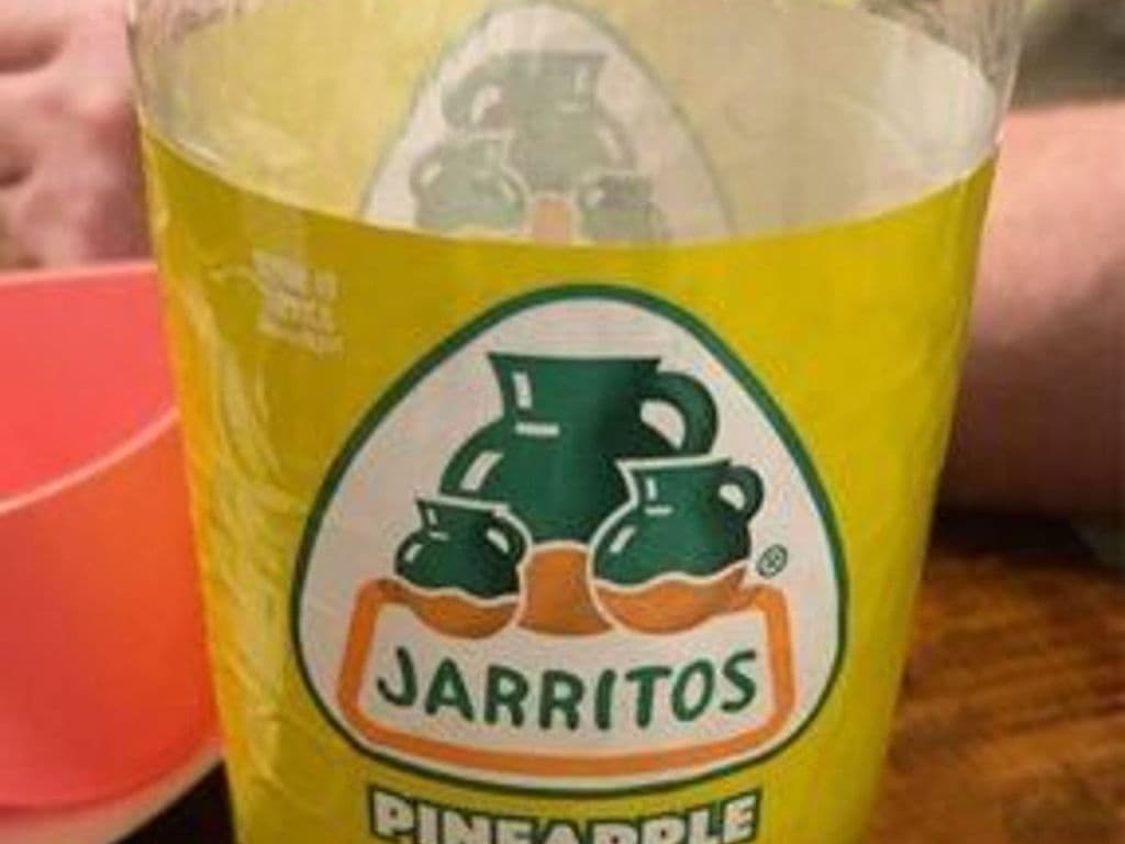 Jarritos Soft Drink Pineapple