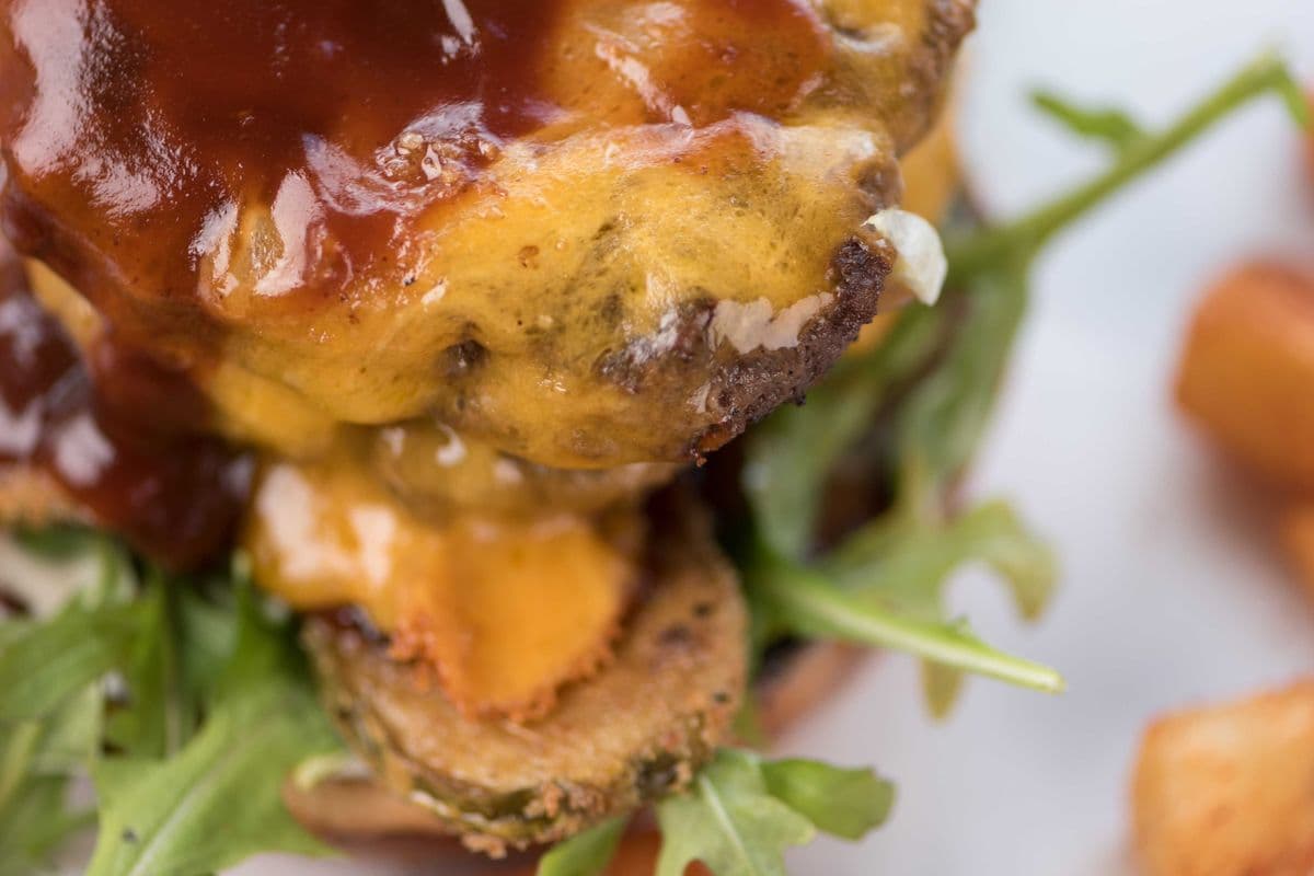 Dunk Cheese Burger