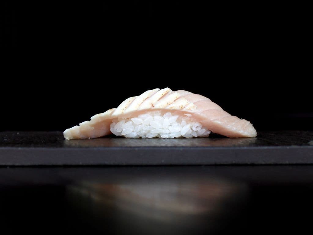 Thon Albacore nigiri / Albacore Tuna Nigiri