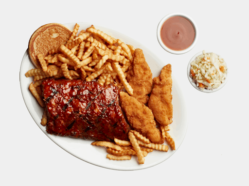 Demi-côtes levées et 3 filets / Half Order of Ribs & 3 Fillets