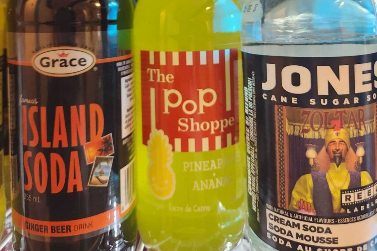pop shoppe pineapple (355ml)