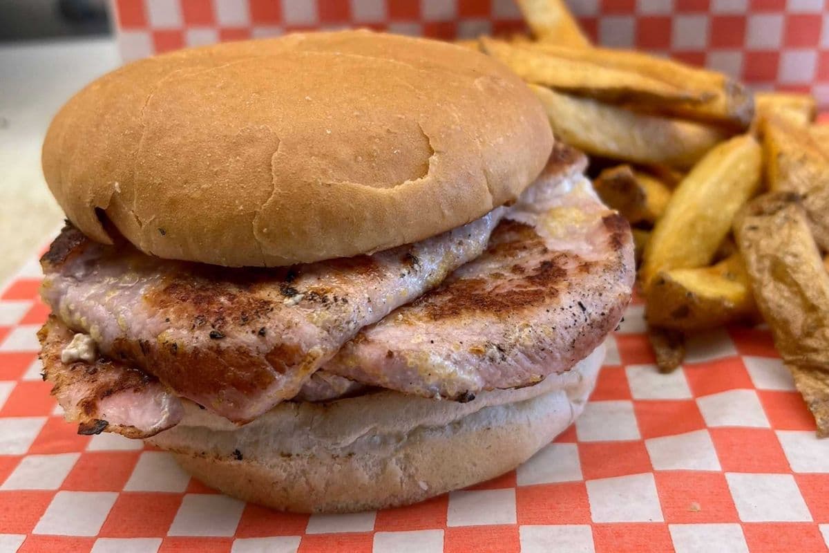 Peameal on a bun