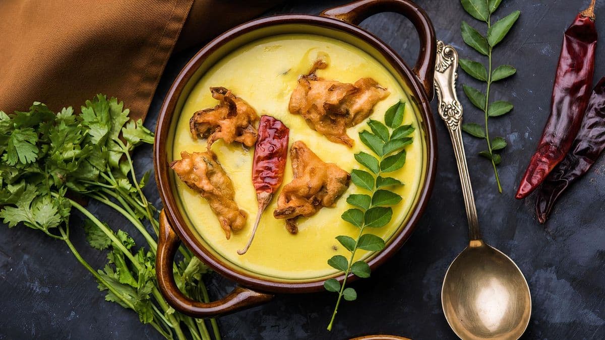 Kadhi Pakora
