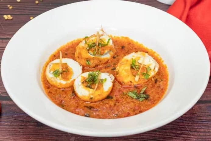 Anda (Egg) Curry