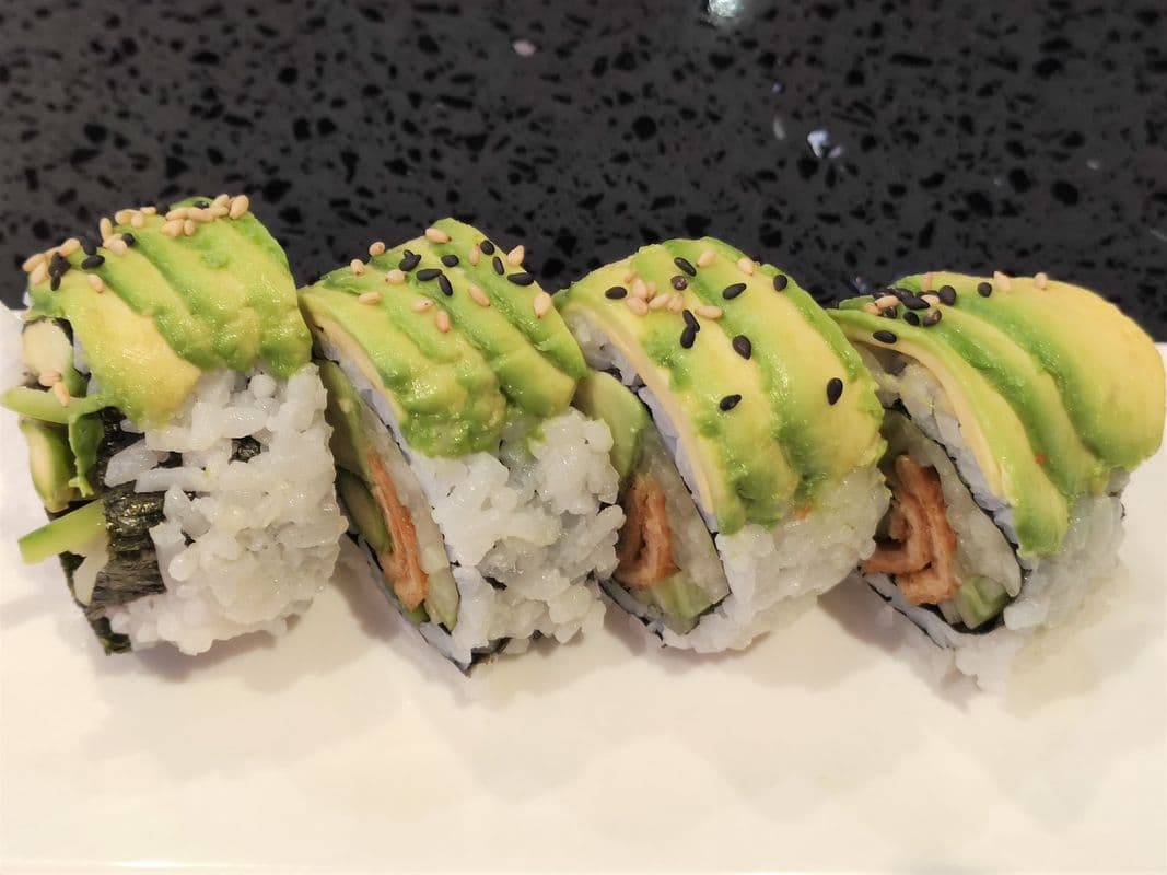 Vegetarian Dragon Roll (4 pcs) (A510)