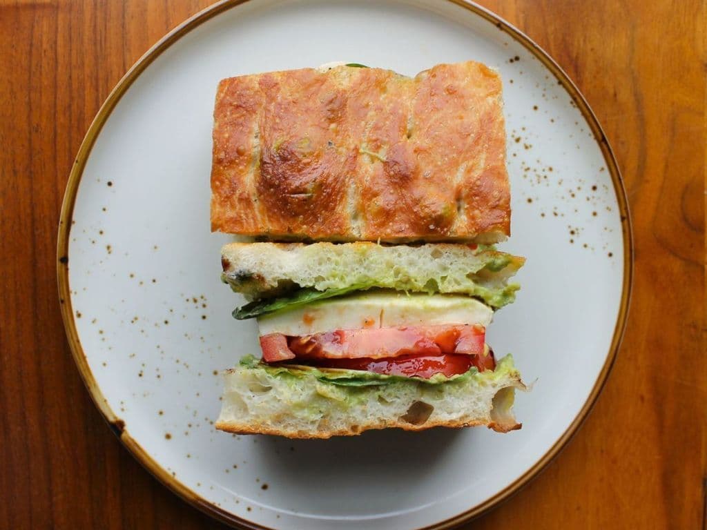 Sandwich Caprese
