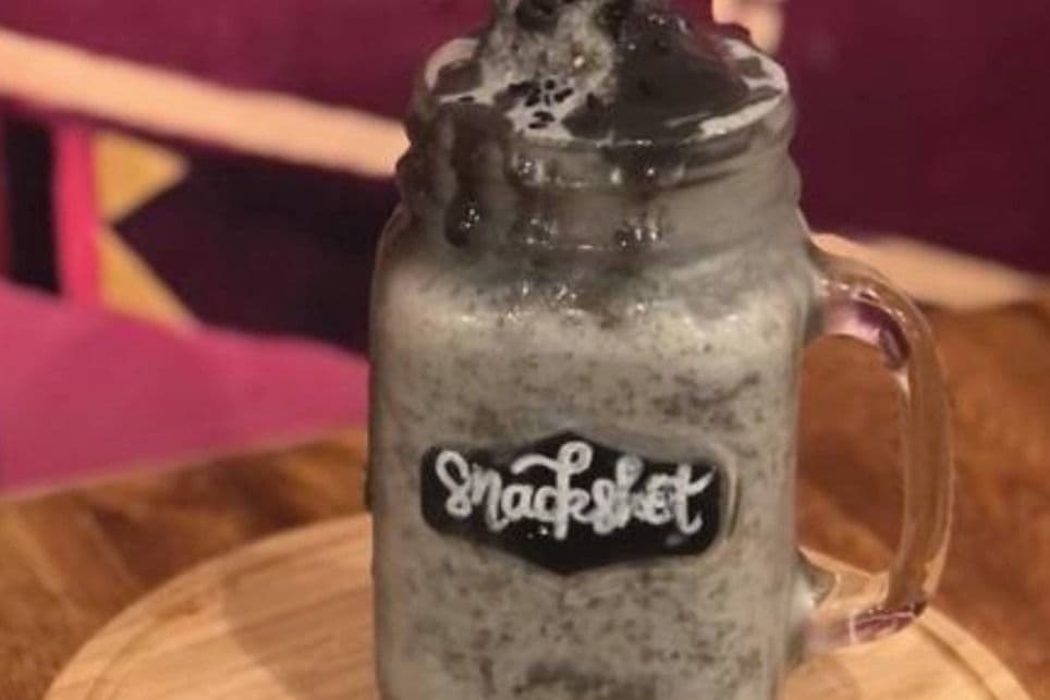 Z13. Black Sesame Smoothie 黑芝麻奶昔