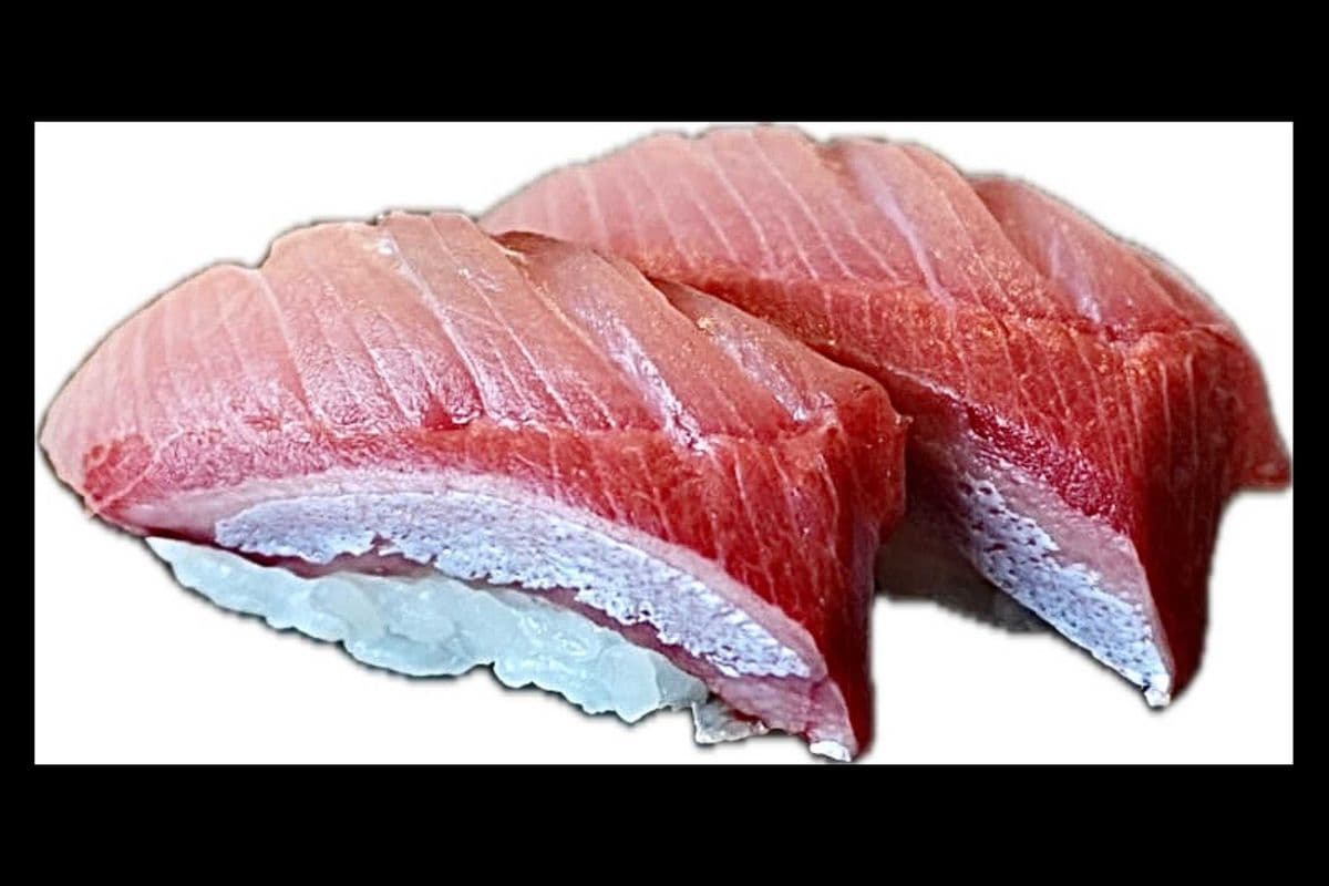 Yellow Tail (Hamachi) Nigiri - 2pcs