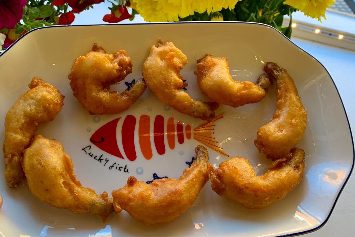 Deep-Fried Prawns (8 pcs)