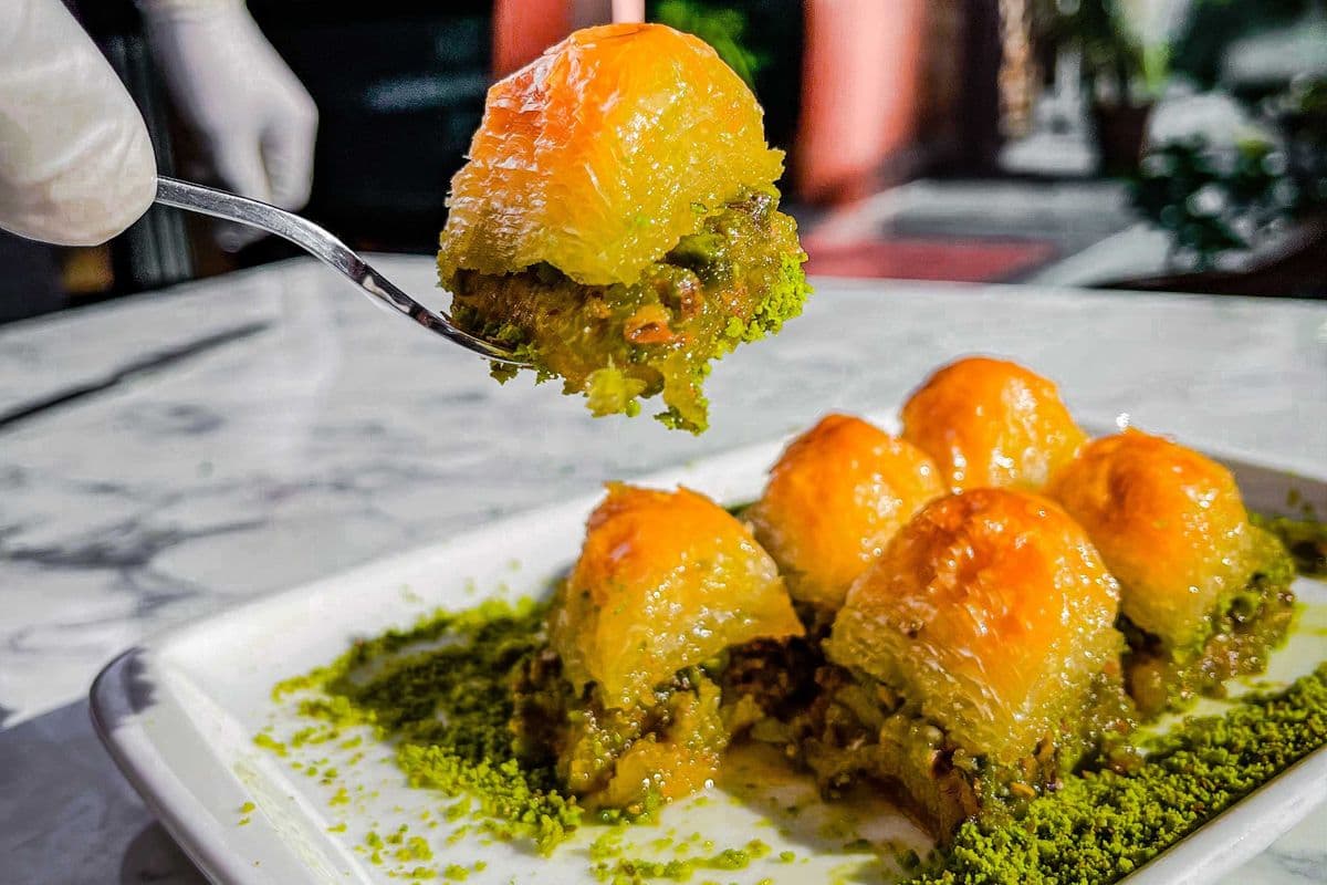 Turkish Baklava (1(pcs))