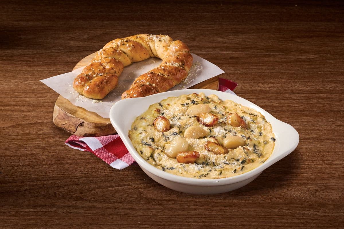 Roasted Garlic Spinach Dip