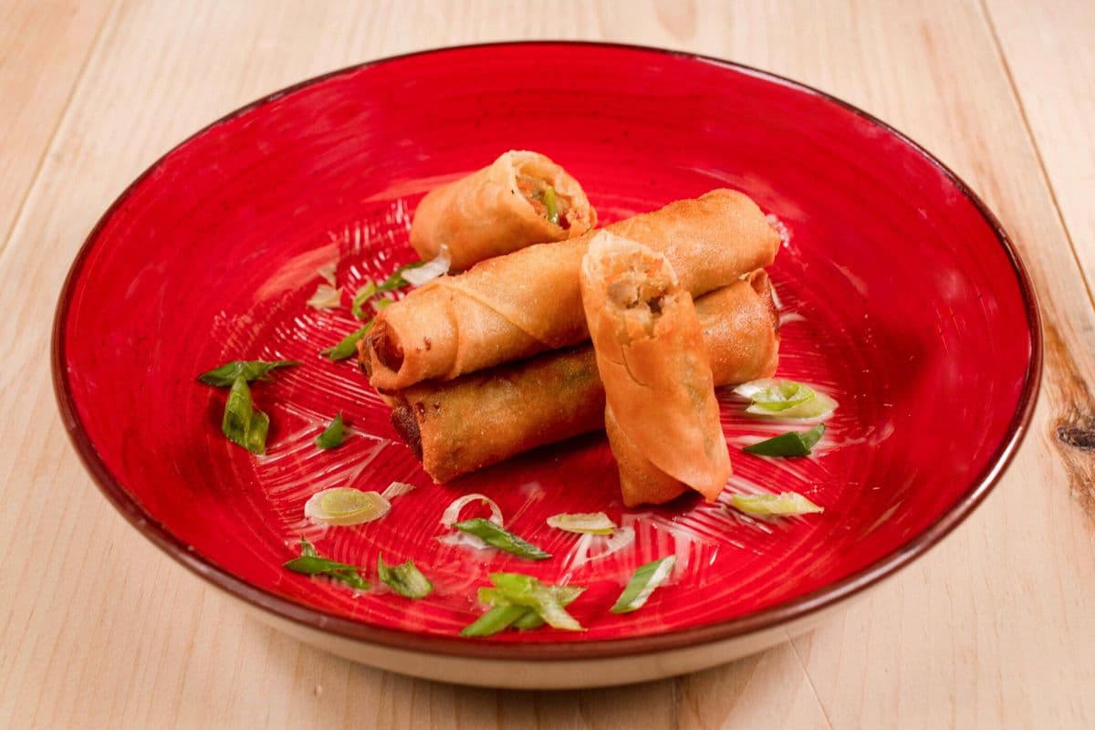 Lumpiang Shangai-Vegetarian (Deep Fried Spring Rolls) (4 pieces)