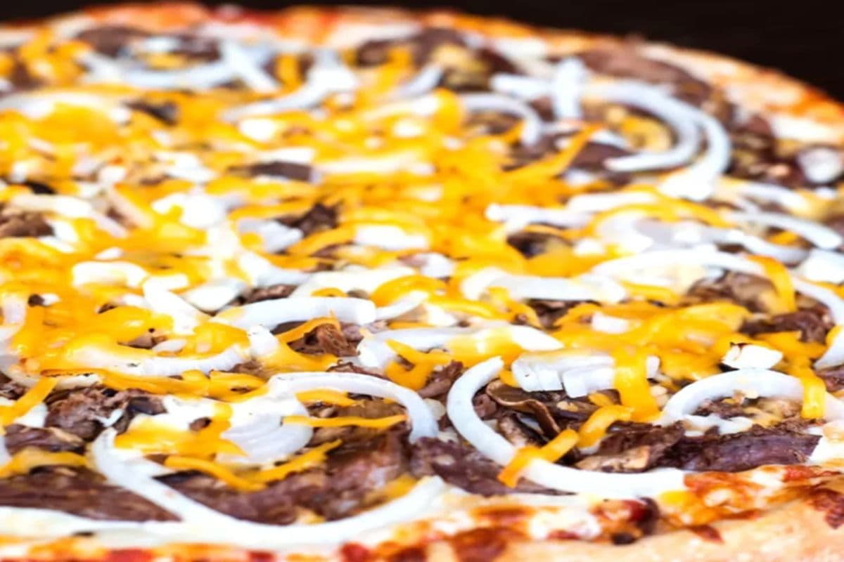 11" Wood-Fired Philadelphia Pizza