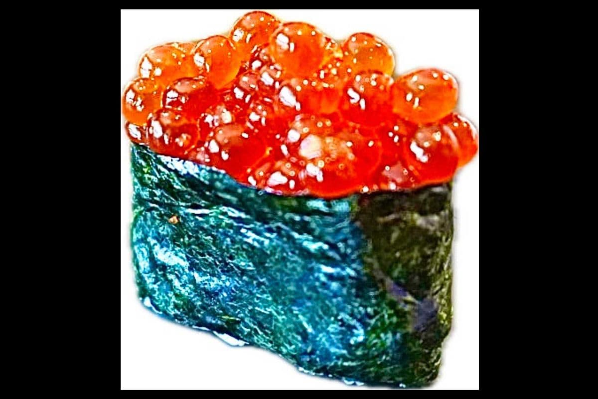 Ikura (Seasoned Salmon Roe) - Gunkan 1PC