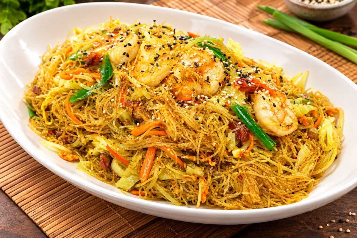 28. Singapore Style Fried Rice Noodle 星洲炒米
