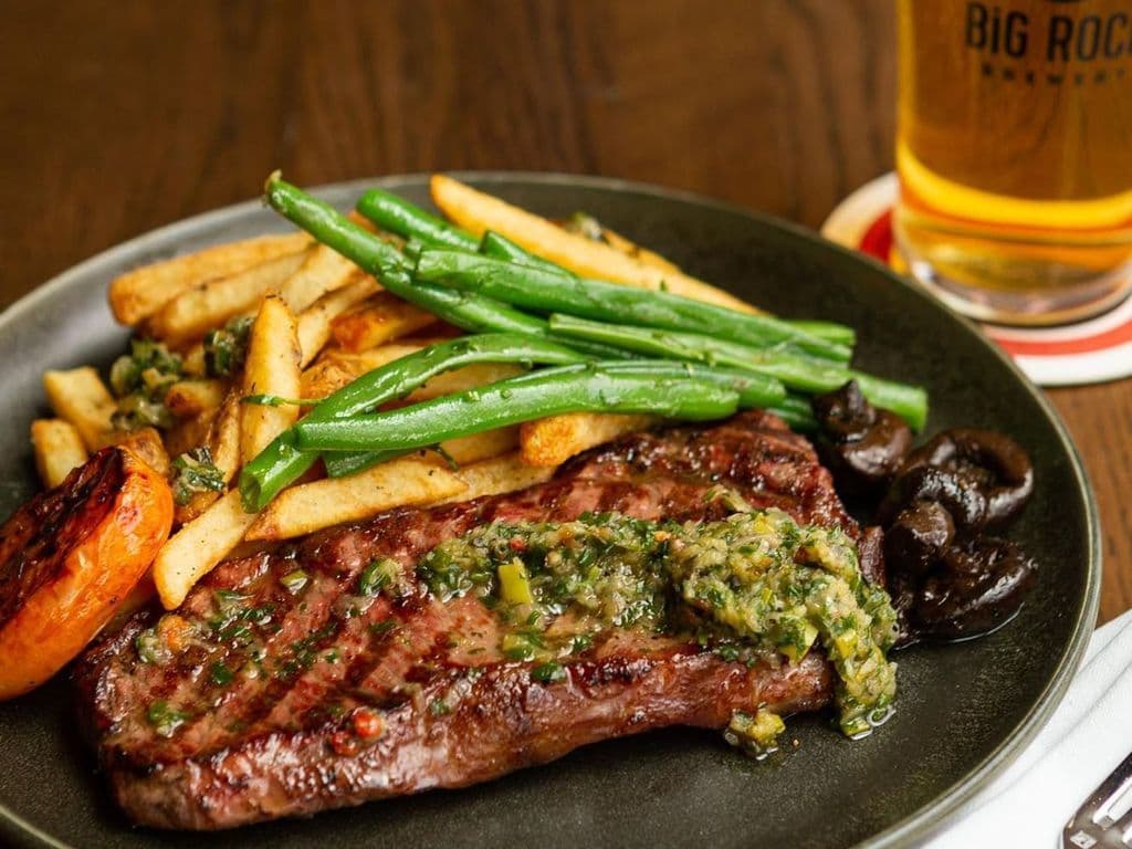 Steak + Fries, 7oz flat iron