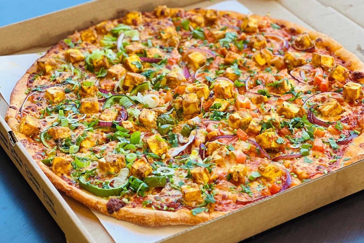 SHAHI PANEER PIZZA