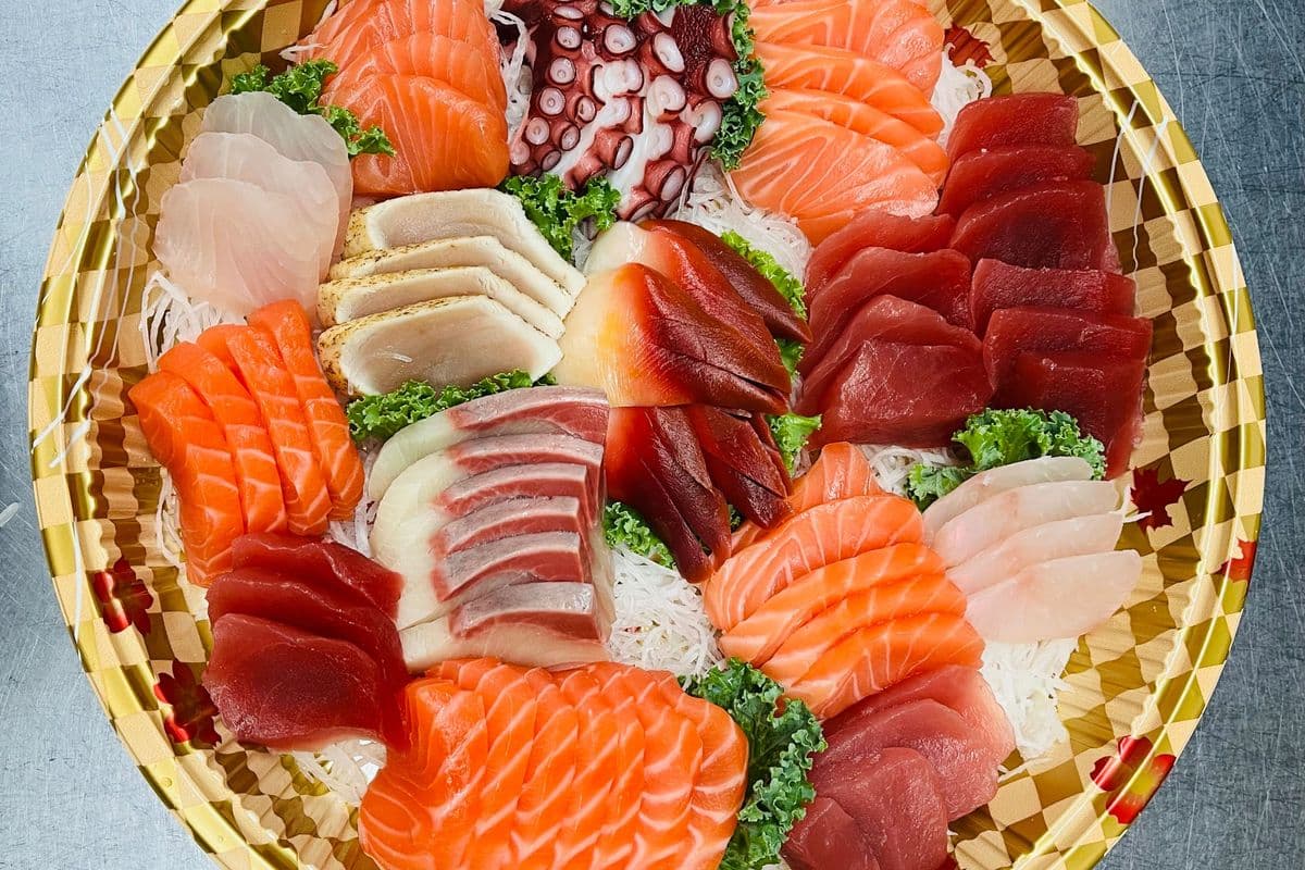 Medium Sashimi (60pcs)