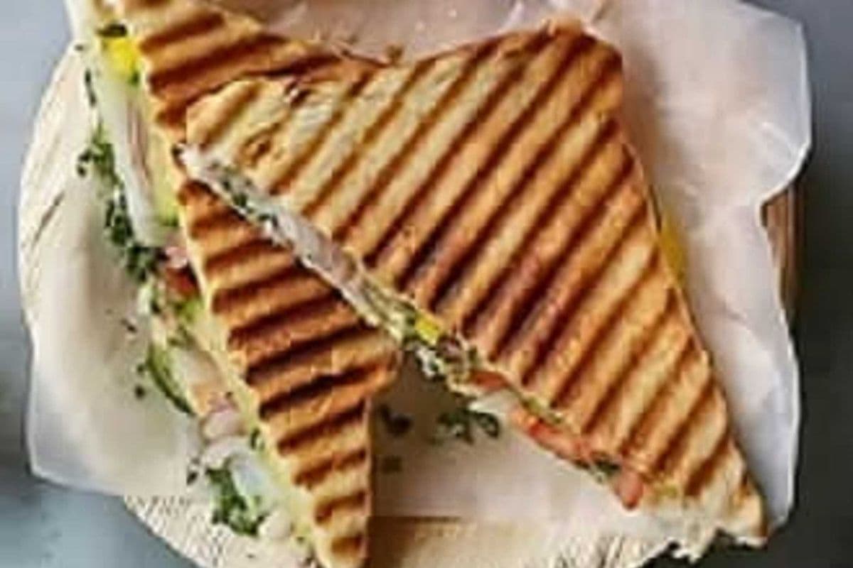 Bombay Sandwich (3 layer grilled)