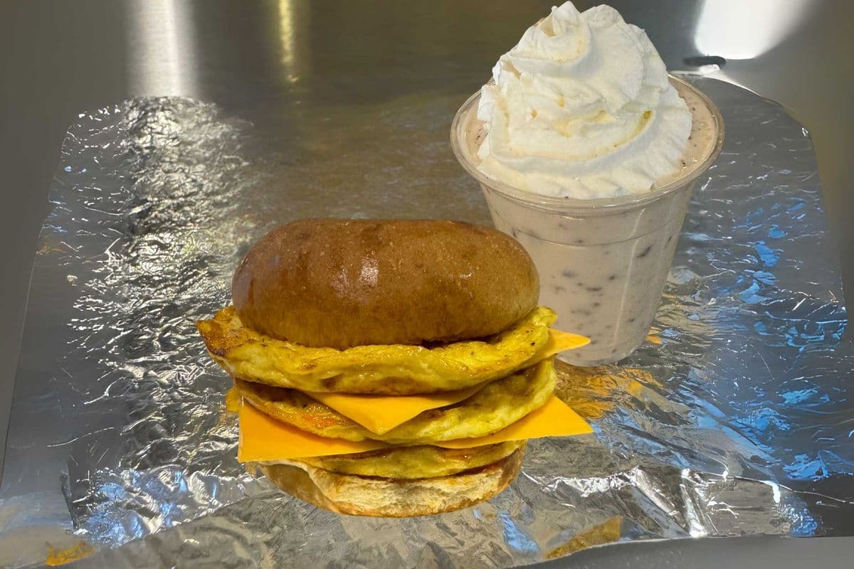 Burger + Drink Combo