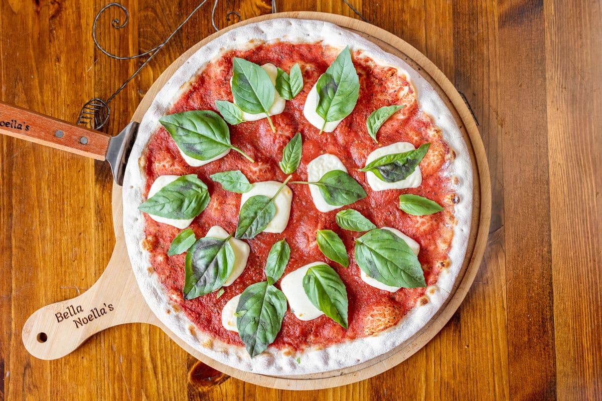 Medium Margherita Pizza