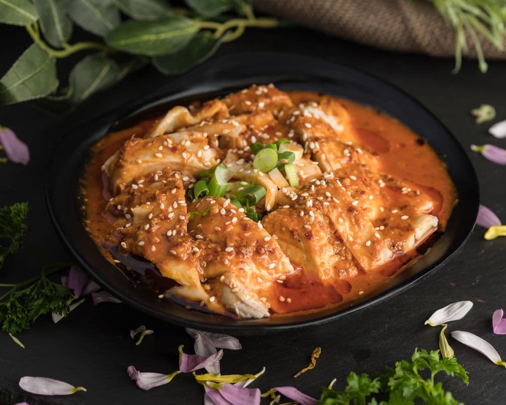 Cold Cut Chicken with Chilli Oil