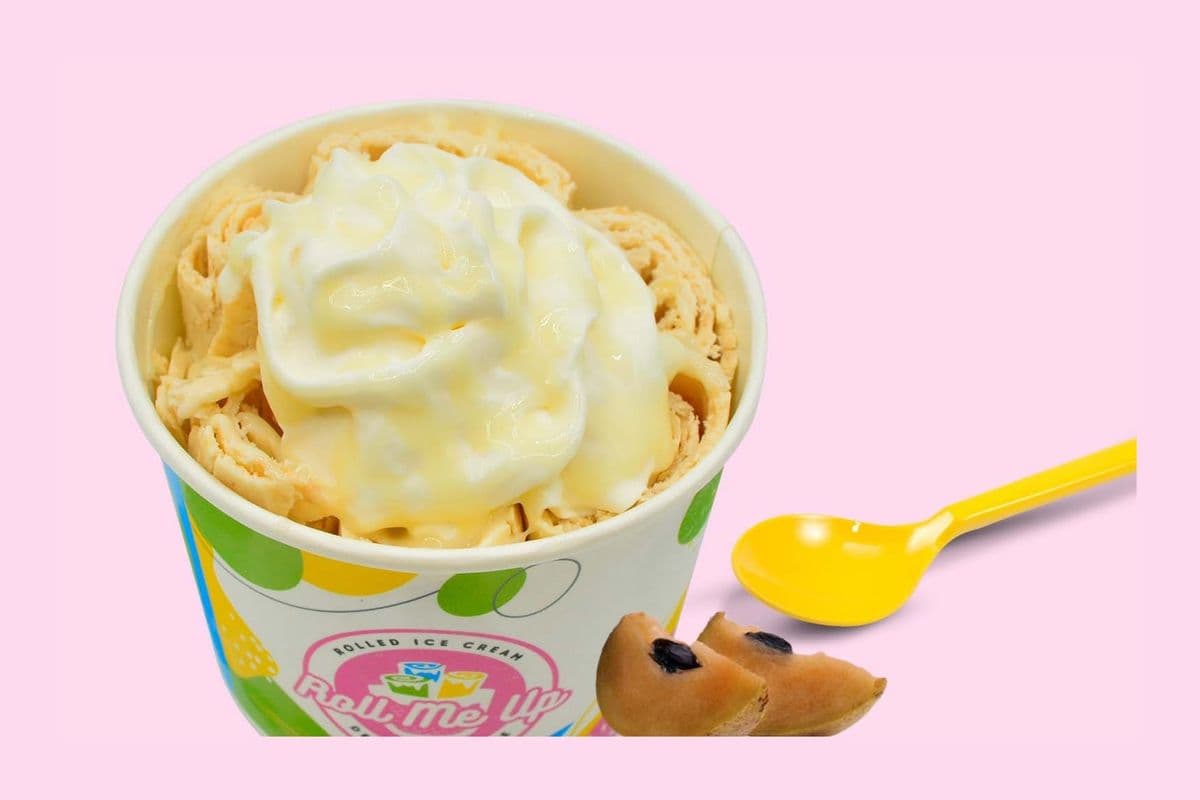 Chickoo/Sapodilla Rolled Ice cream