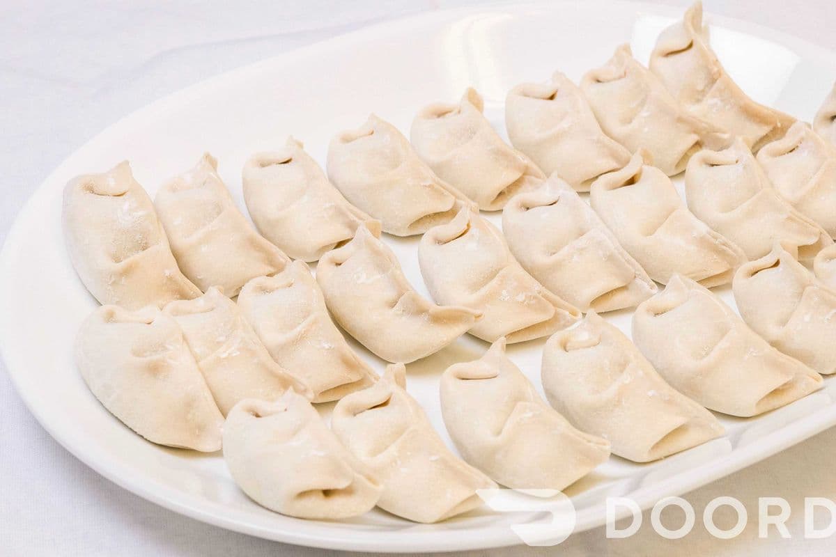 D1. Cilantro, Cabbage, and Pork Dumplings 芫茜高麗菜豬肉 (50 pcs) Reg (50pcs)