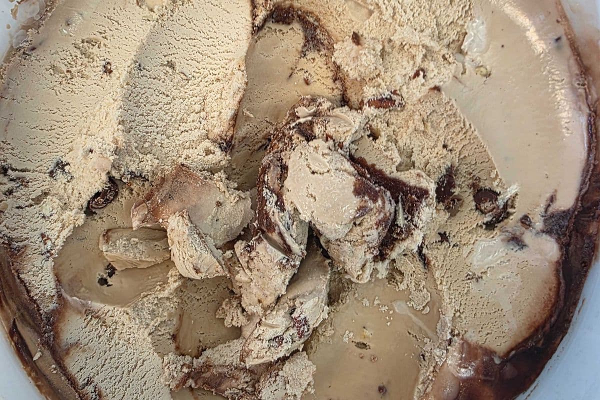 Ice Cream - CARAMEL TURTLES & FUDGE