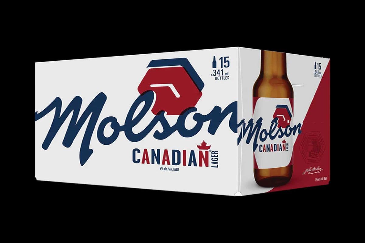 Molson Canadian Lager Beer 15 Bottles (15 x 341ml)